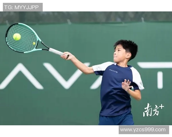 赛后分析:广州网球队与重庆网球队的默契配合与战术执行探讨 赛后分析:广州网球队与重庆网球队的默契配合与战术执行探讨