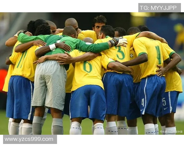 足球明星大力神的传奇之路与世界足坛的辉煌瞬间回顾 足球明星大力神的传奇之路与世界足坛的辉煌瞬间回顾