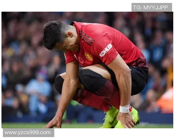 足球明星的辉煌与陨落:从巅峰到突然下坠的心路历程 足球明星的辉煌与陨落:从巅峰到突然下坠的心路历程