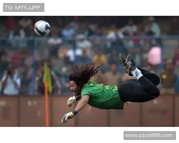 足球明星罚球表现全解析图解助你了解他们的精彩瞬间与技术细节